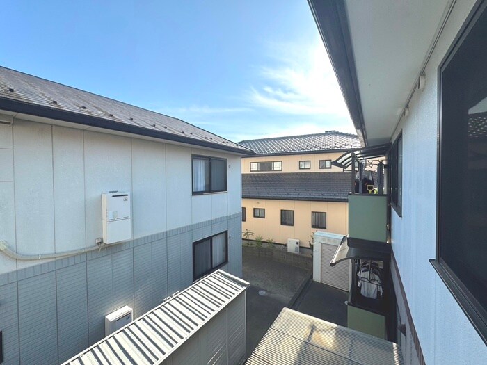 物件内観写真16　(室内からの展望)