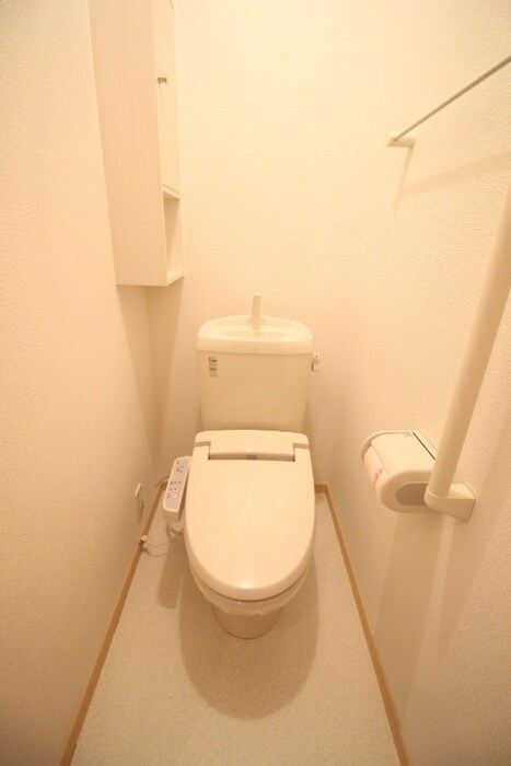 物件内観写真11　(トイレ)