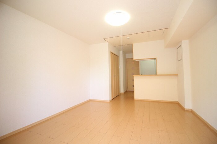 物件内観写真17　(居室)