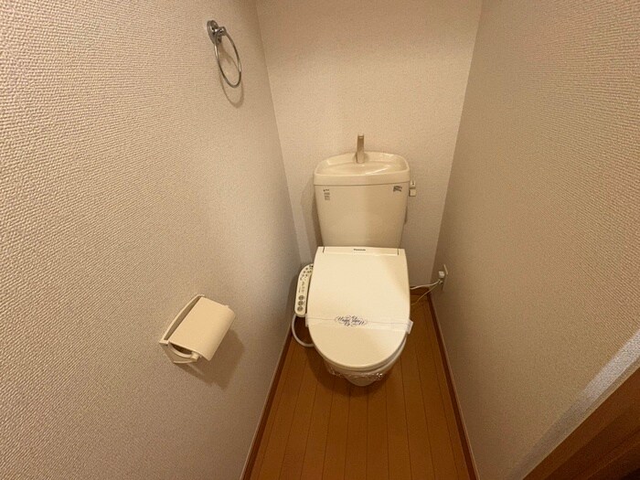 物件内観写真14　(トイレ)