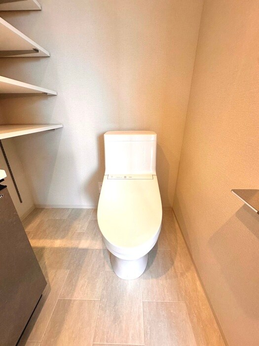 物件内観写真14　(トイレ)