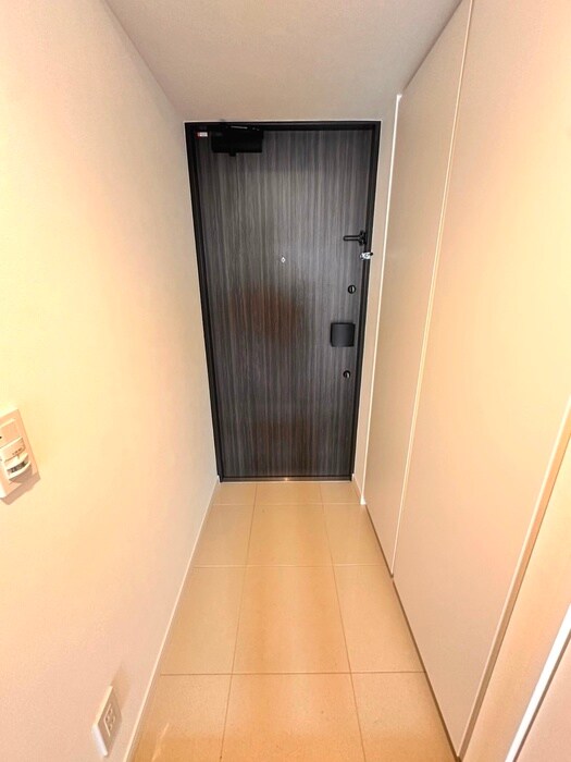 物件内観写真17　(玄関)