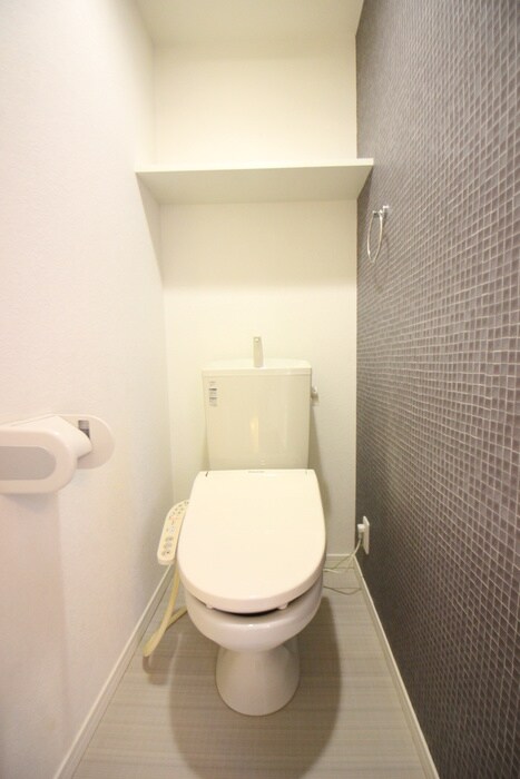 物件内観写真12　(トイレ)