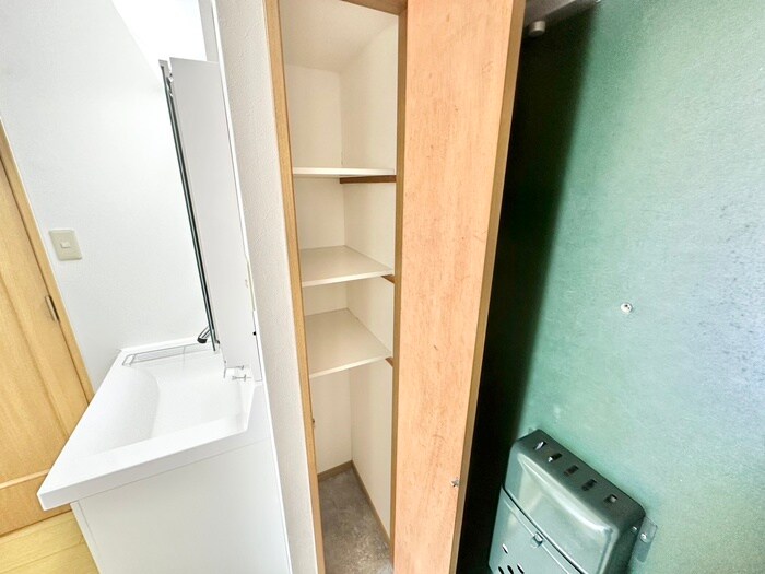 物件内観写真16　(靴箱)