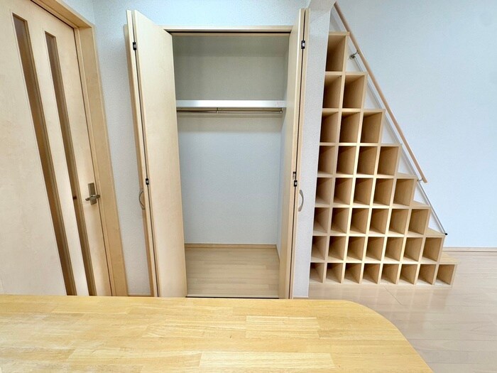 物件内観写真16　(収納)