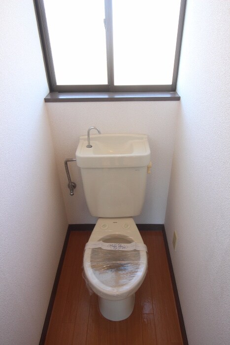 物件内観写真13　(トイレ)