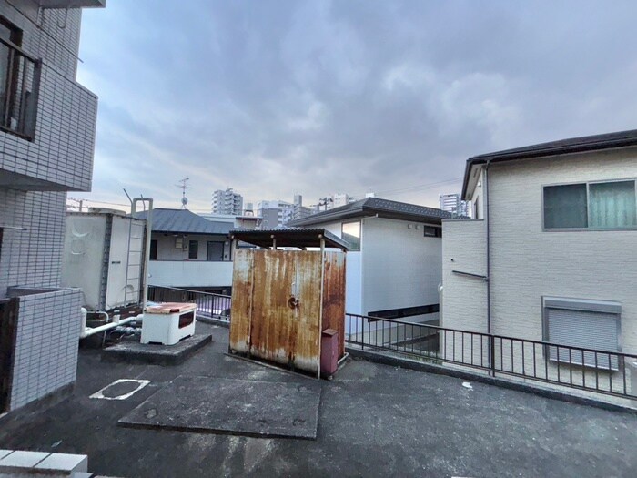 物件内観写真21　(室内からの展望)