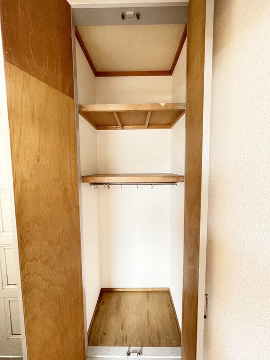 物件内観写真15　(収納)