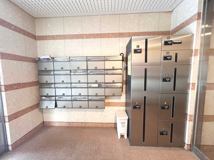 物件外観写真4　(建物設備)