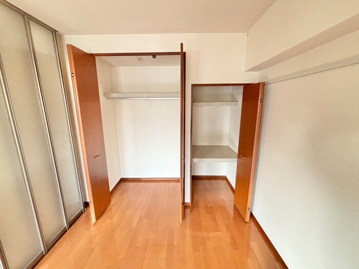 物件内観写真10　(収納)