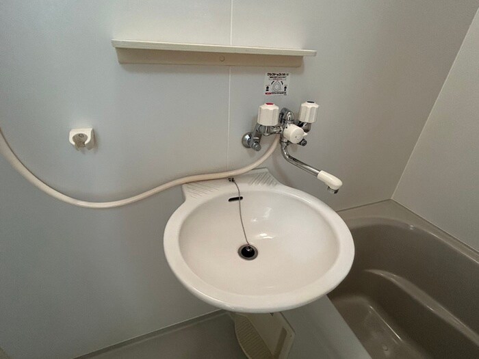 物件内観写真11　(洗面)