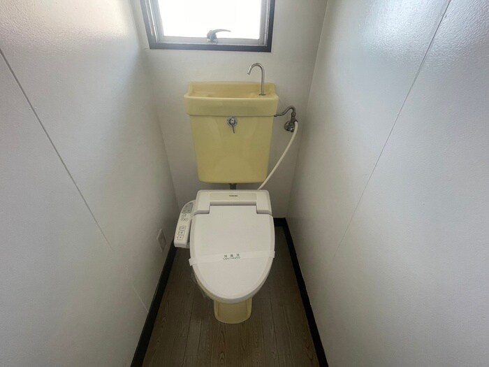 物件内観写真11　(トイレ)