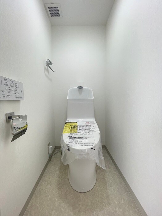 物件内観写真12　(トイレ)