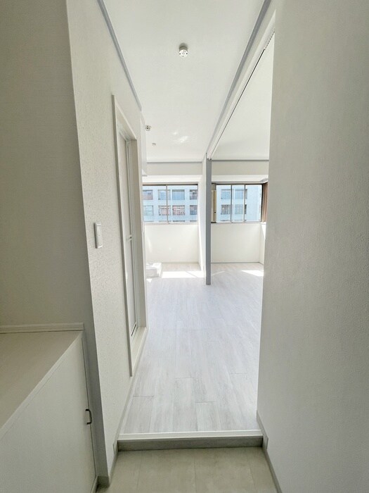 物件内観写真17　(廊下)