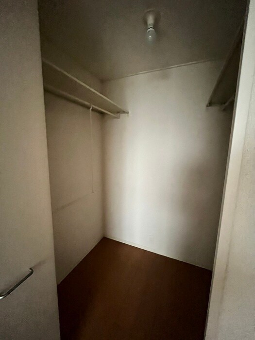 物件内観写真10　(収納)