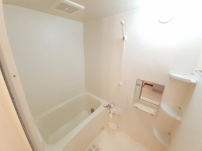 物件内観写真7　(バス／シャワールーム等)