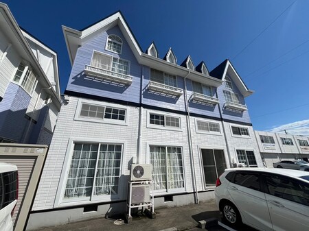 ﾎﾜｲﾄｷｬｯｽﾙ六丁の目ﾋﾞﾚｼﾞB棟外観写真