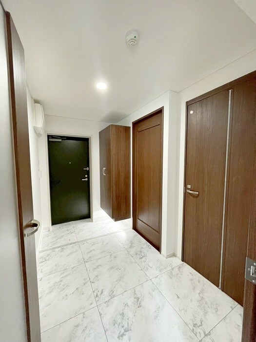 物件内観写真9　(廊下)