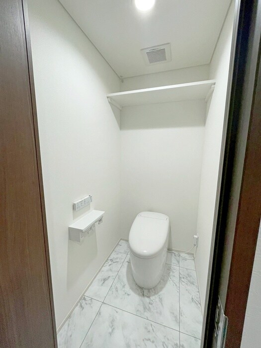 物件内観写真11　(トイレ)