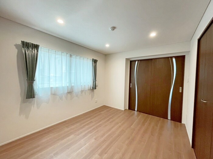 物件内観写真17　(居室)