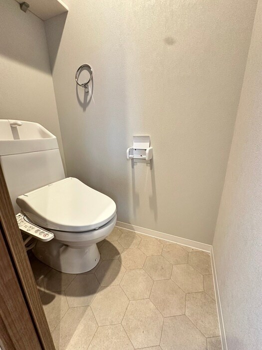 物件内観写真13　(トイレ)