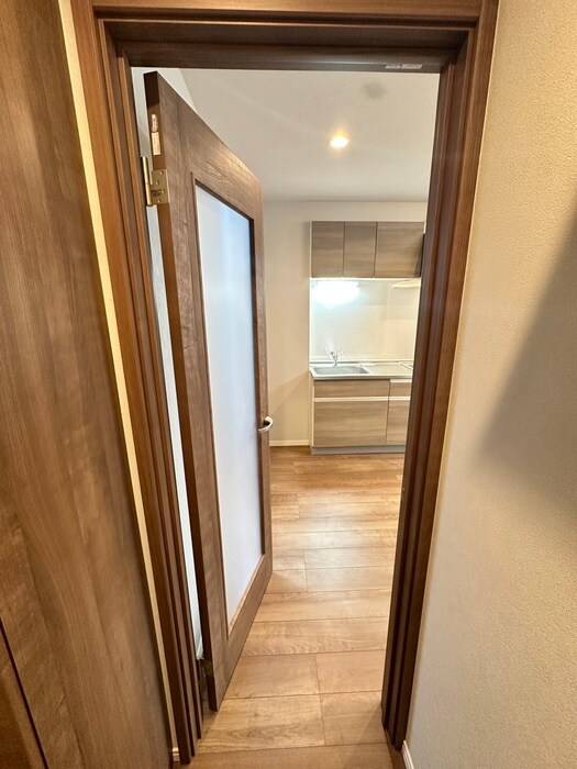 物件内観写真16　(廊下)