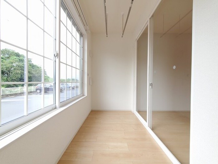 物件内観写真6　(居室)