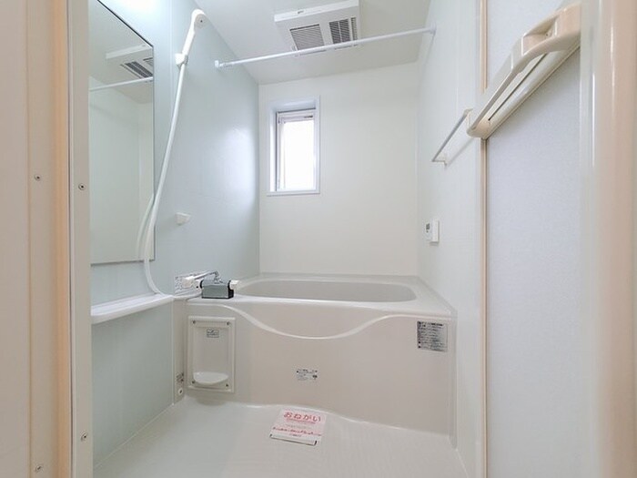 物件内観写真9　(バス／シャワールーム等)