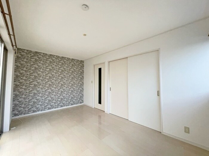 物件内観写真14　(居室)