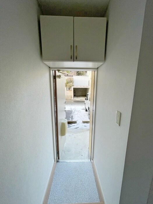 物件内観写真19　(玄関)