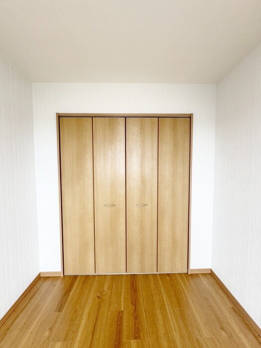 物件内観写真13　(収納)