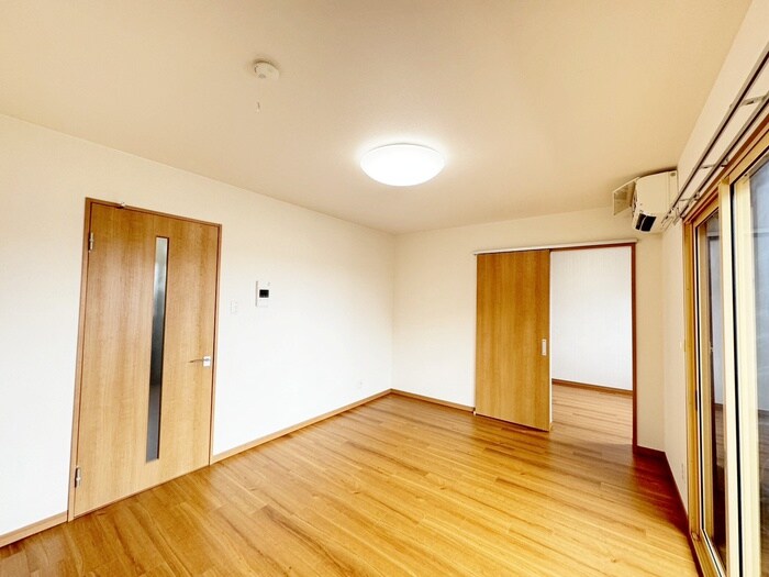 物件内観写真17　(居室)