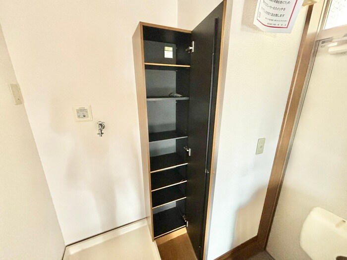 物件内観写真19　(靴箱)