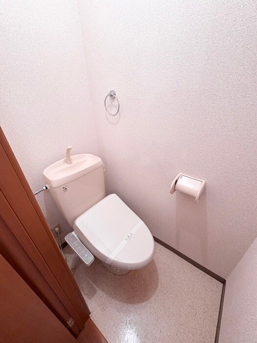 物件内観写真13　(トイレ)