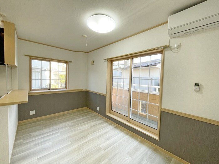 物件内観写真7　(居室)