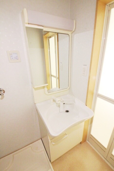 物件内観写真10　(洗面)