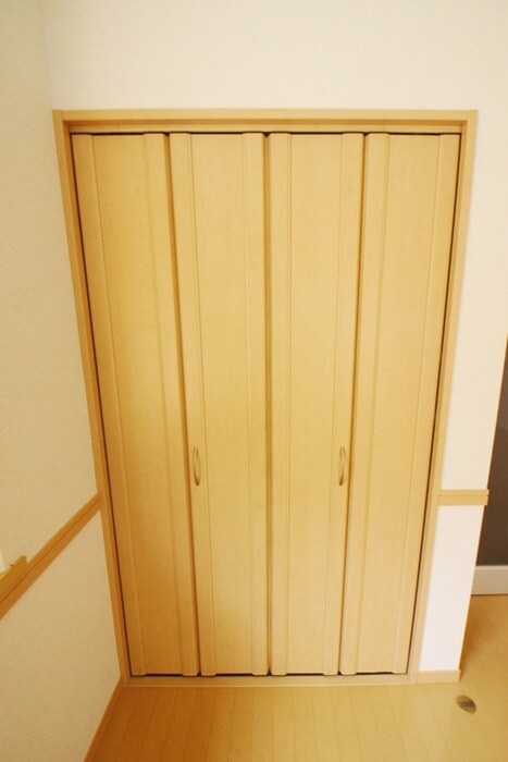 物件内観写真17　(収納)