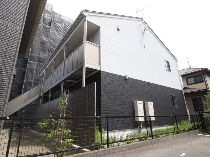 物件外観写真1　(外観写真)