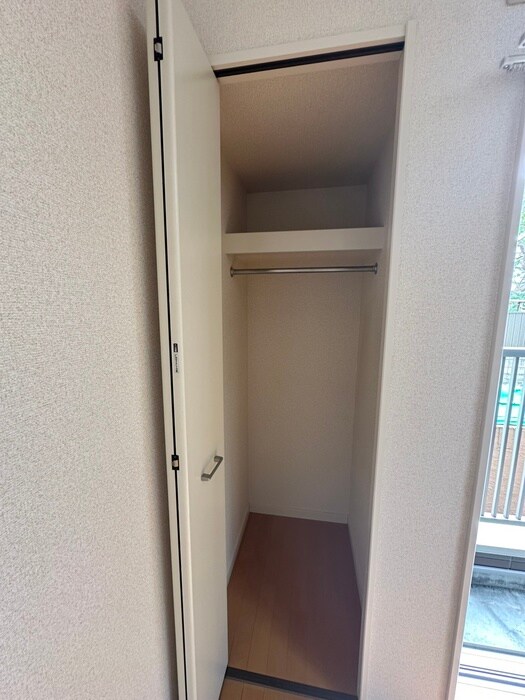 物件内観写真10　(収納)