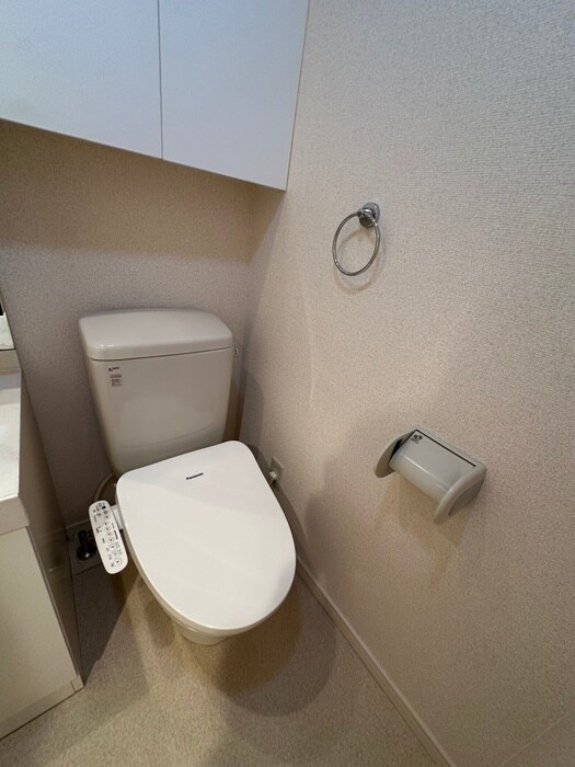 物件内観写真14　(トイレ)