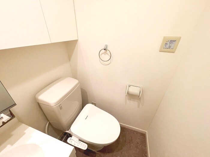 物件内観写真16　(トイレ)