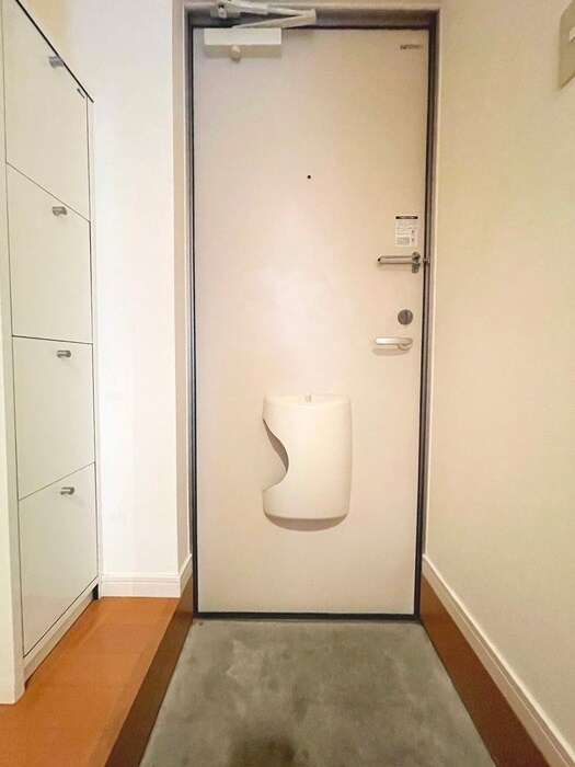 物件内観写真20　(玄関)