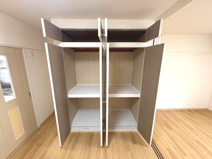 物件内観写真11　(居室)