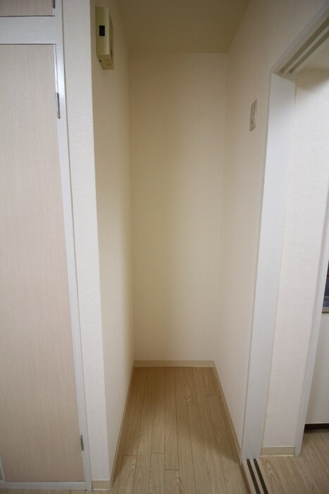 物件内観写真13　(居室)