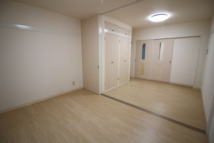 物件内観写真17　(居室)