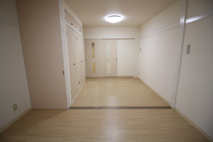 物件内観写真21　(居室)