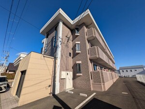 シャトルステ－ジ二の森外観写真