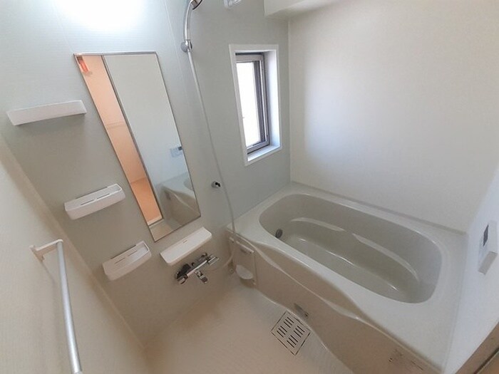 物件内観写真6　(バス／シャワールーム等)