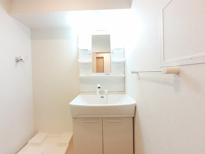 物件内観写真7　(洗面)