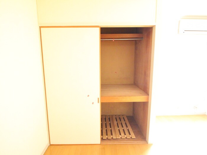 物件内観写真11　(収納)